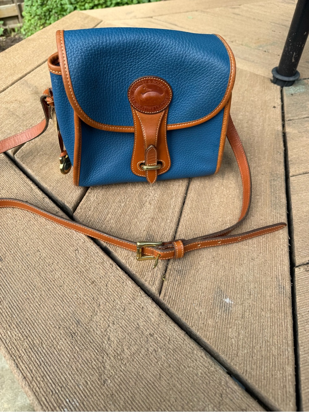 Dooney & Bourke Essex Collection Crossbody Bag In French Blue - Picture 2 of 16